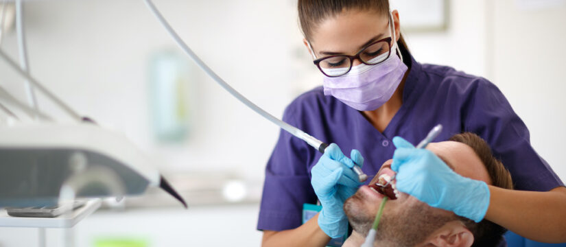 Impiantare un dente è doloroso?